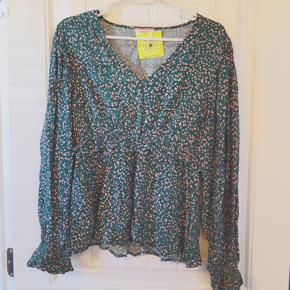 Green Floral V Neck Top